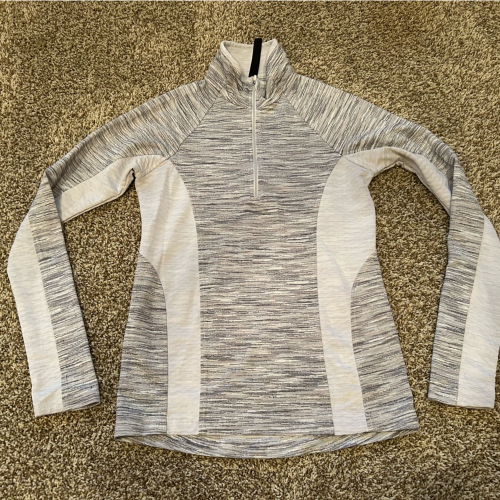 90 Degree By Reflex Gray and Cream Long Sleeve Top
